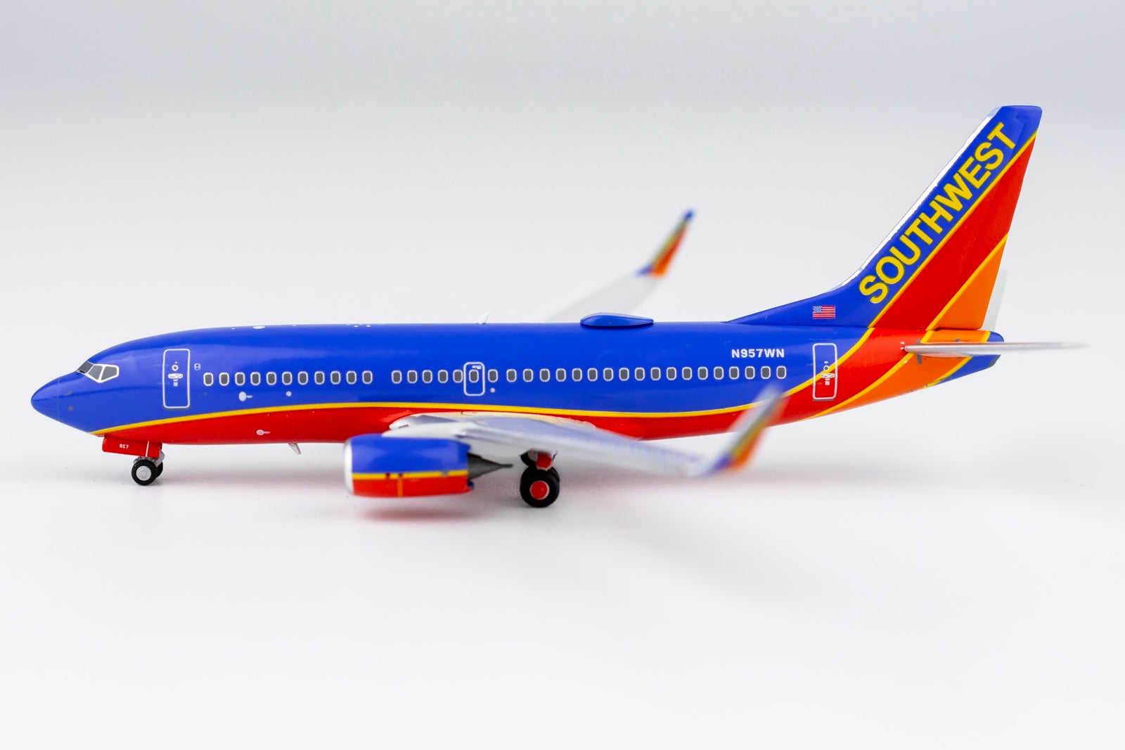 Backorder 1/400 Southwest Airlines B 737-700 NG Models 77023 (Canyon Blue  Livery)