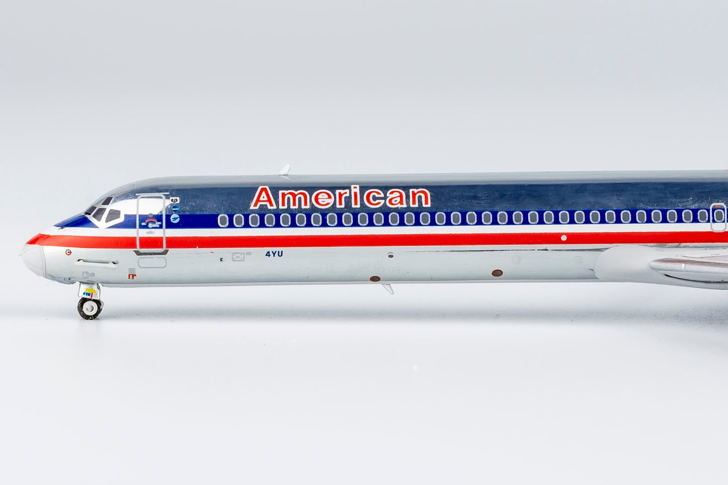 1:400 NG 83003 American Airlines MD-83 N984TW (Formerly TWA "Spirit of Long Beach") (2024.05)