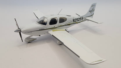 *1/72 Cirrus SR22 Gemini Jets GGCIR013