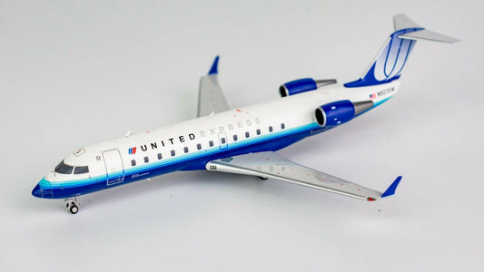 1/200 United Express Bombardier CRJ-200LR N923SW 52021