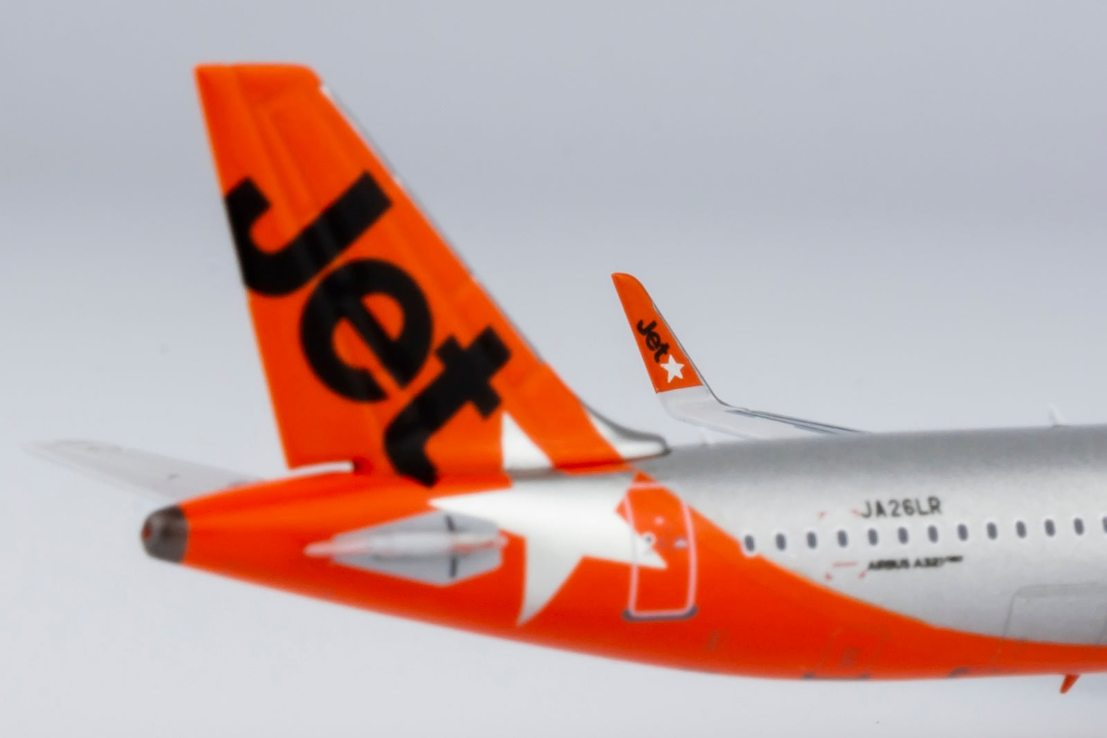 NG Models 1/400 Jetstar Japan A321neo 13052 – Midwest Model Store