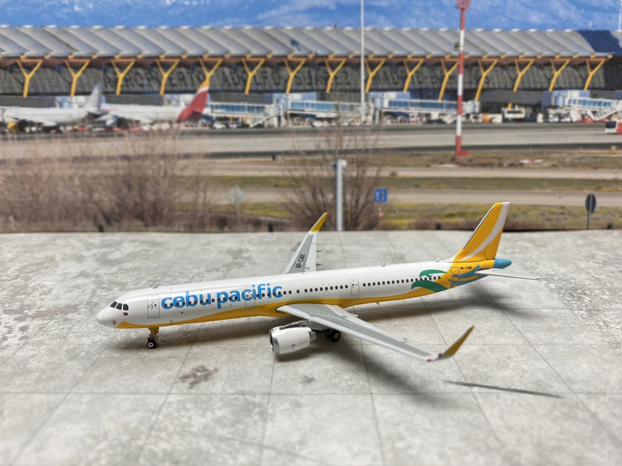 *1/400 Cebu Pacific A321 Phoenix Models PH411473