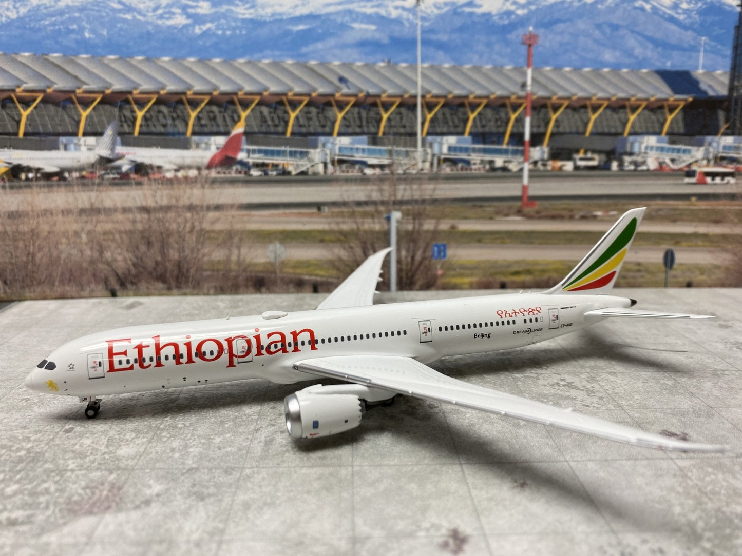 1/400 Ethiopian Airlines B 787-9 "Beijing" NG Models 55061 - Midwest Model Store