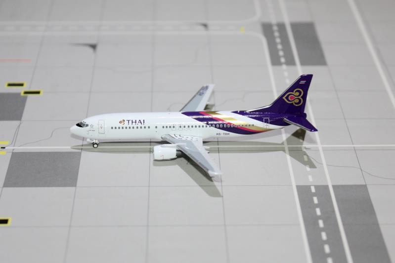 1/400 Thai Airways B 737-400 Miniature Models M4TG734B - Midwest Model Store