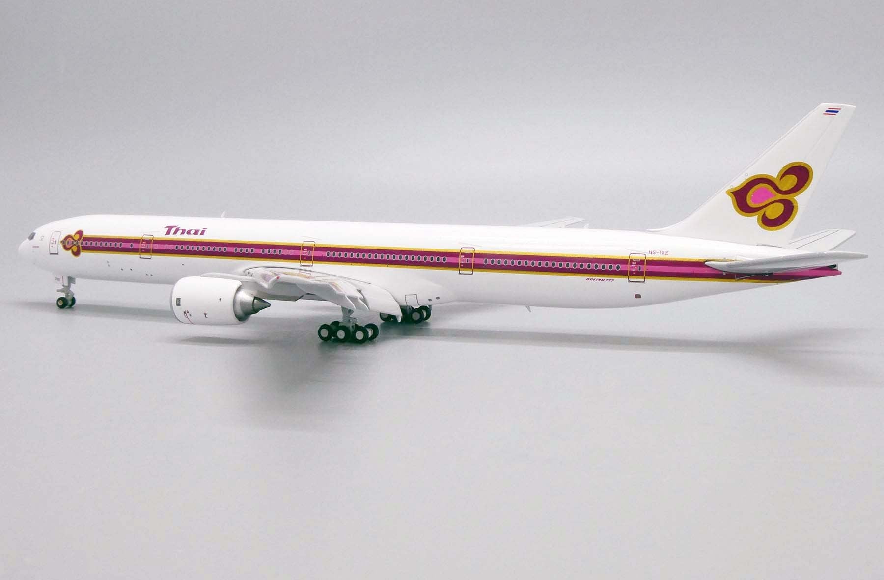 *1/400 Thai Airways B 777-300 “Old livery” *Flaps Down* JC Wings LH4THA172A