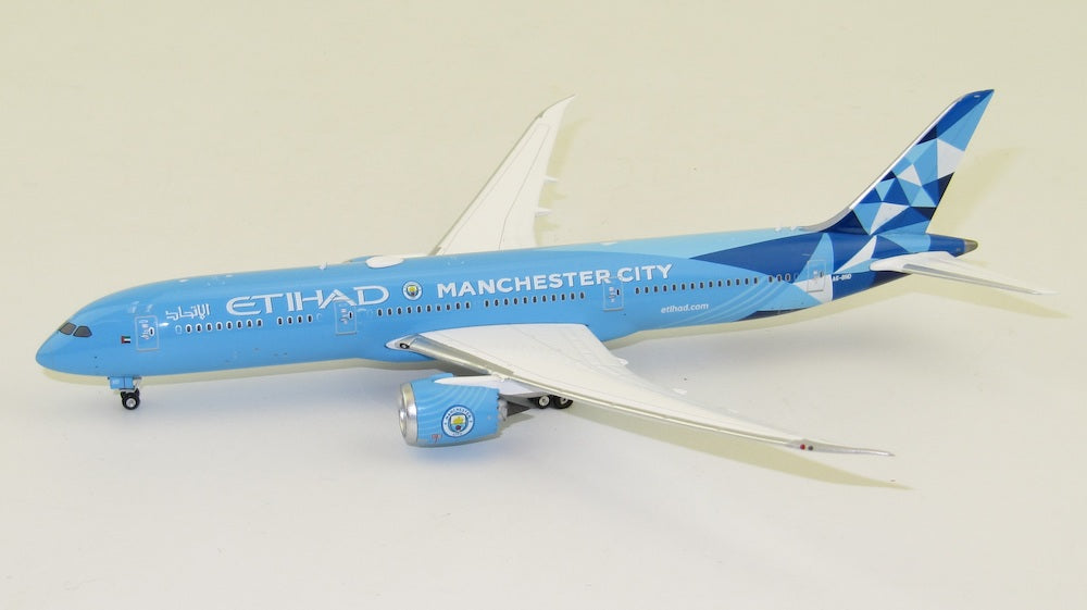 1/400 Etihad Airways B 787-9 "Manchester City" Phoenix Models PH404302