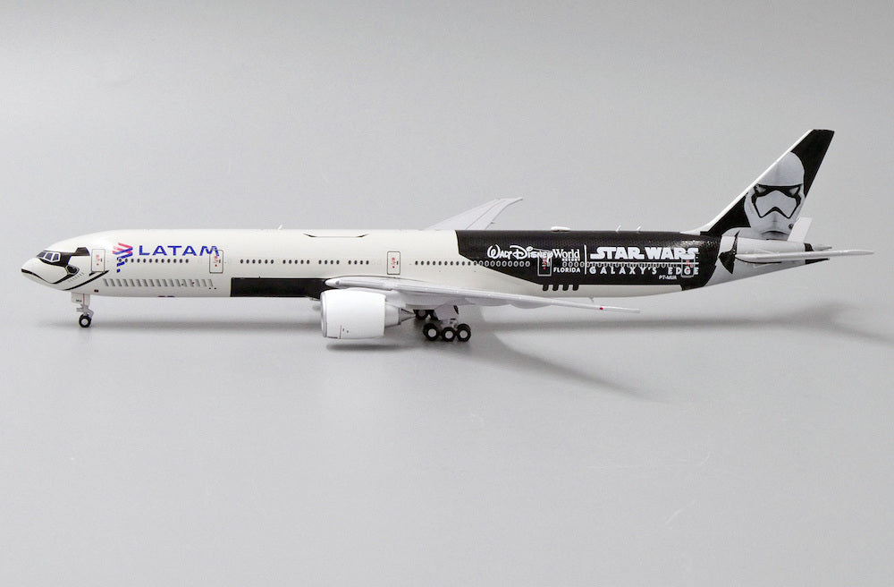 1/400 LATAM B 777-300ER 