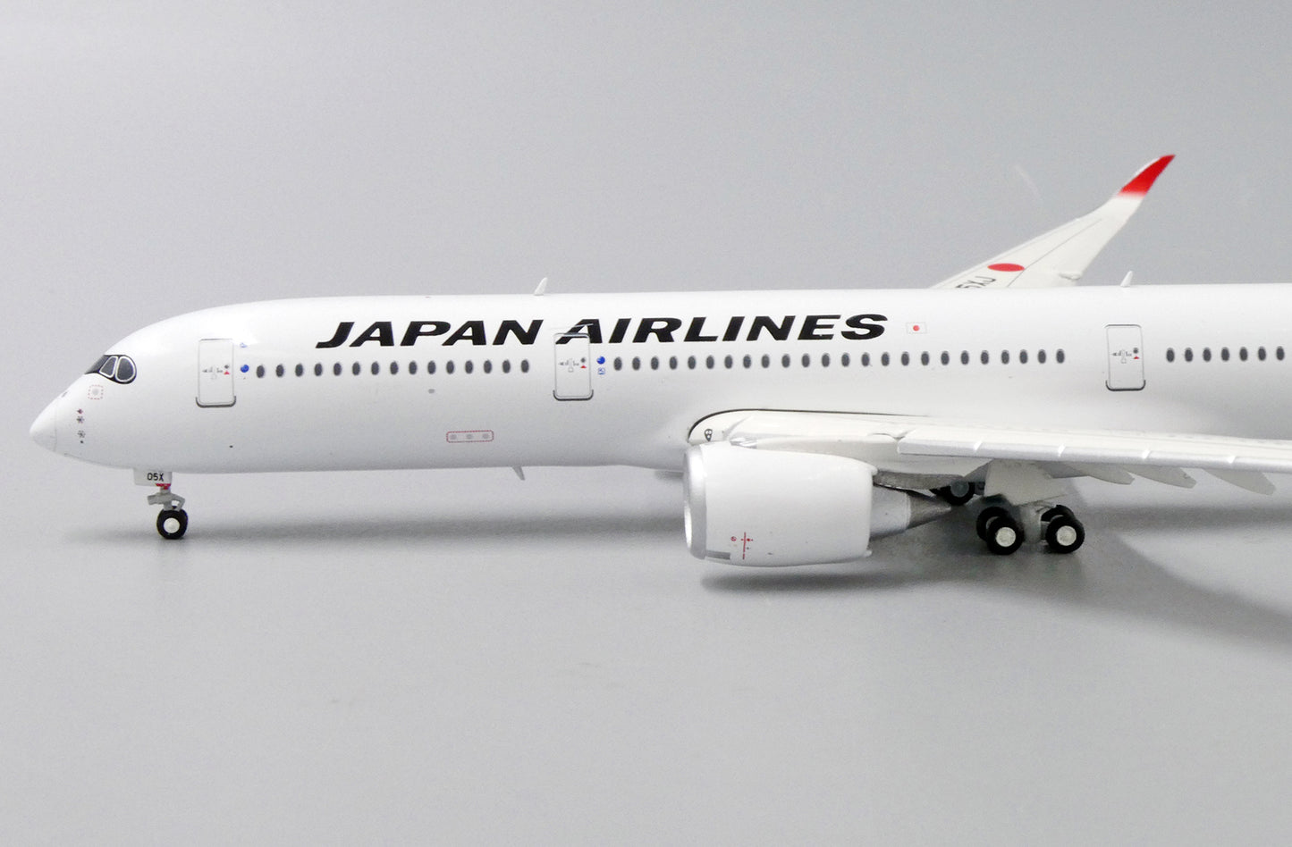 1/400 Japan Airlines A350-900 *Flaps Down* JC Wings EW4359004A