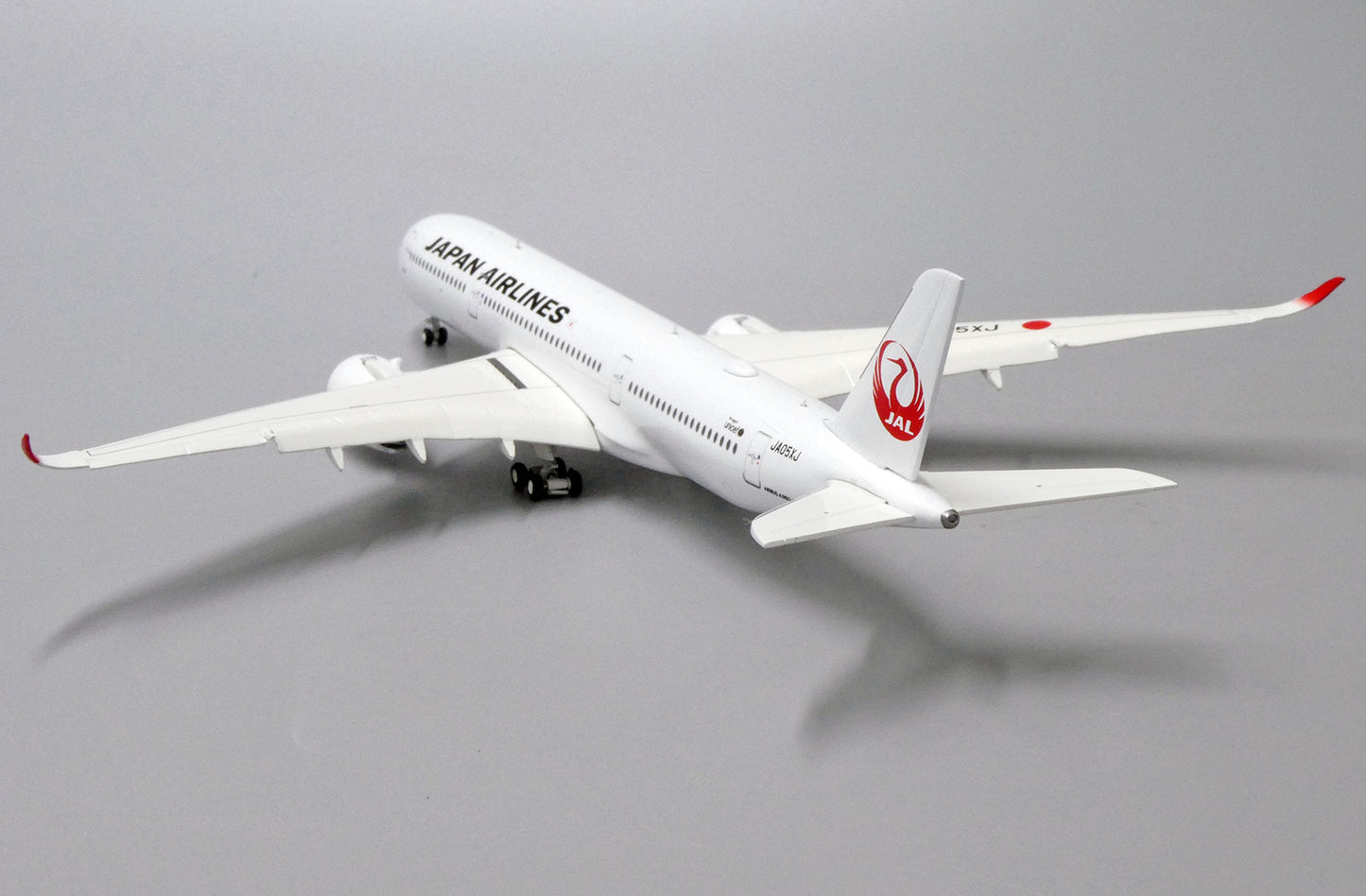 1/400 Japan Airlines A350-900 *Flaps Down* JC Wings EW4359004A