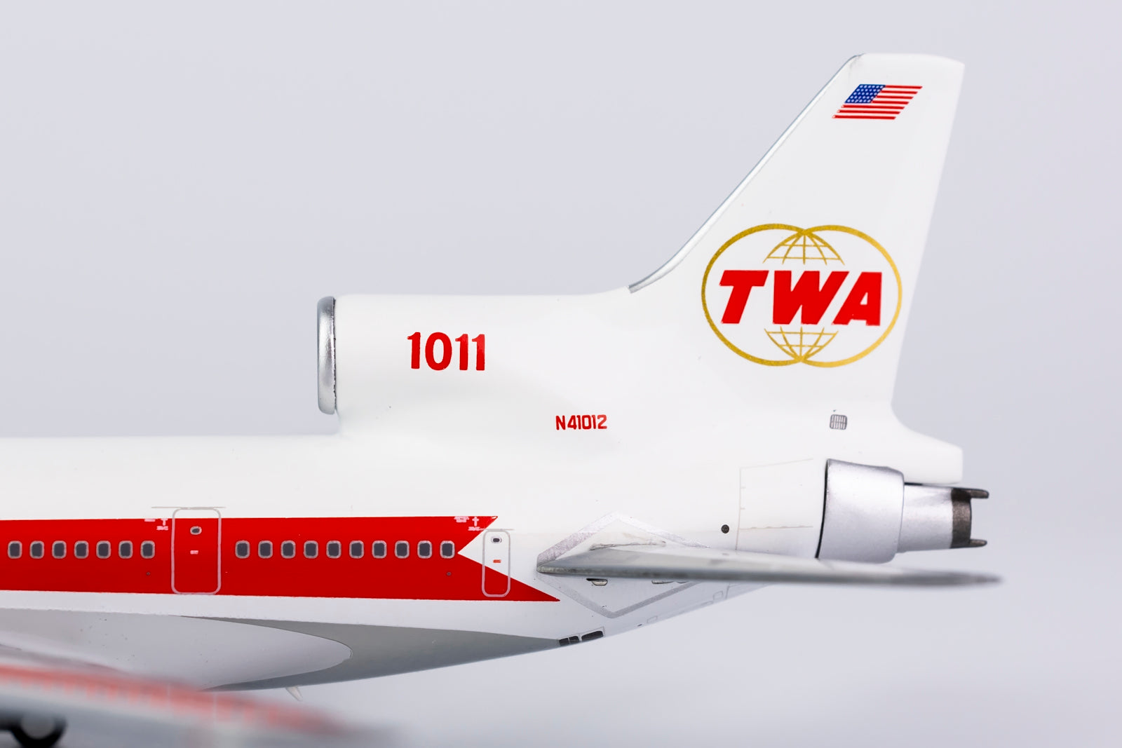 TWA Trans World Lockheed L-1011-50 N31022 NG Models 32006 scale 1:400  ezToys - Diecast Models and Collectibles