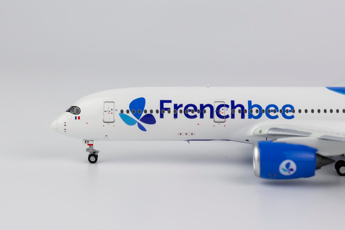 1/400 Frenchbee A350-900 NG Models 39028