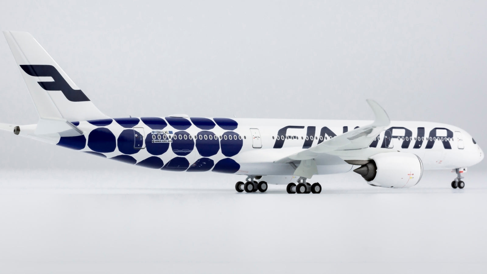 *1/400 Finnair A350-900 