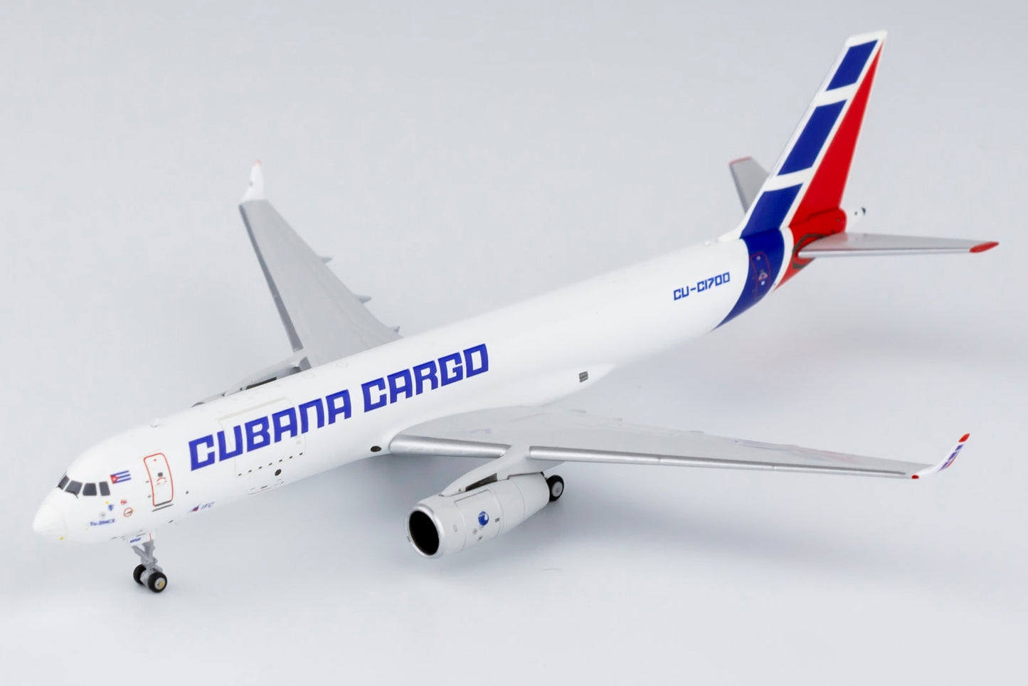 *1/400 Cubana Cargo Tu-204-100SE NG Models 40007