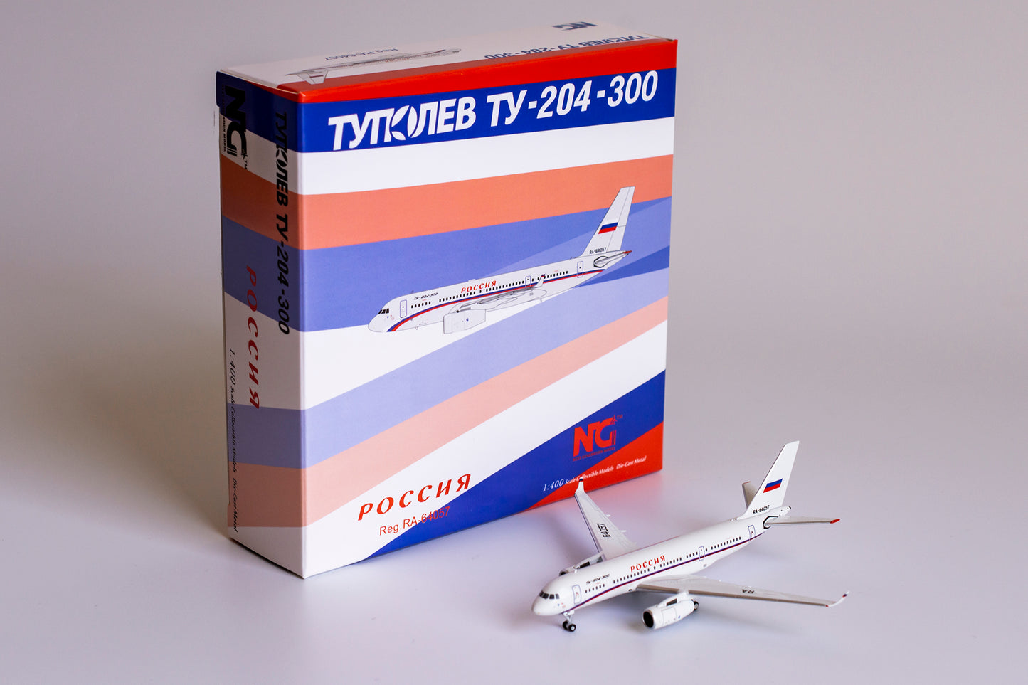 *1/400 Russia State Transport Company Tu-204-300 NG Models 41002
