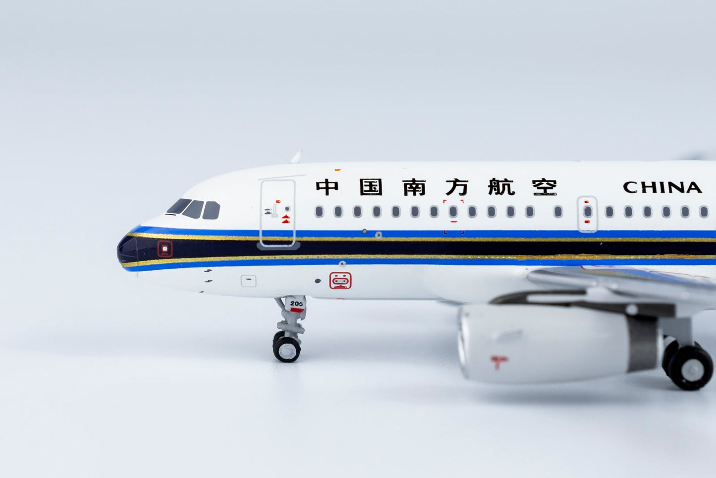 *1/400 China Southern A319 NG Models 49005