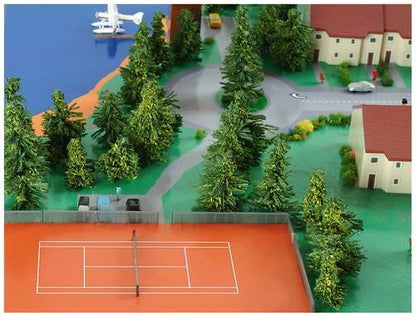 1/500 2 Swimming Pools and 2 Tennis Courts for Airport Diorama Herpa Wings 520379