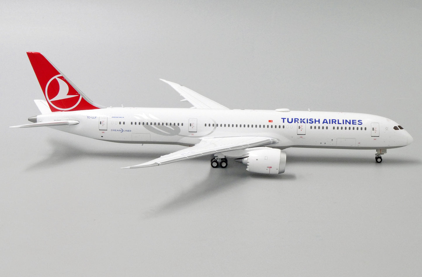 *1/400 Turkish Airlines B 787-9 JC Wings EW4789009