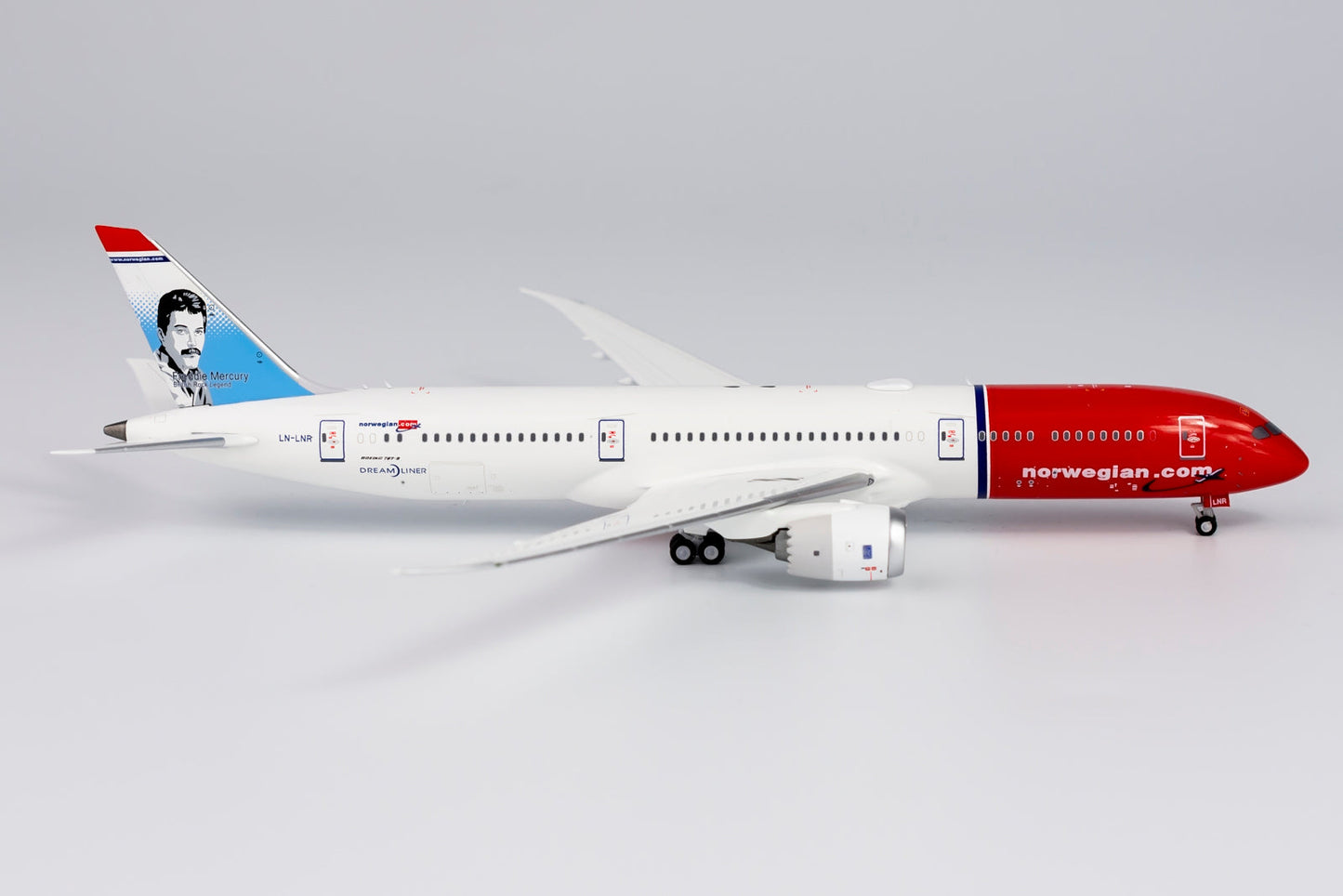 * 1/400 Norwegian Air Shuttle B 787-9 "Freddie Mercury Livery" NG Models 55086