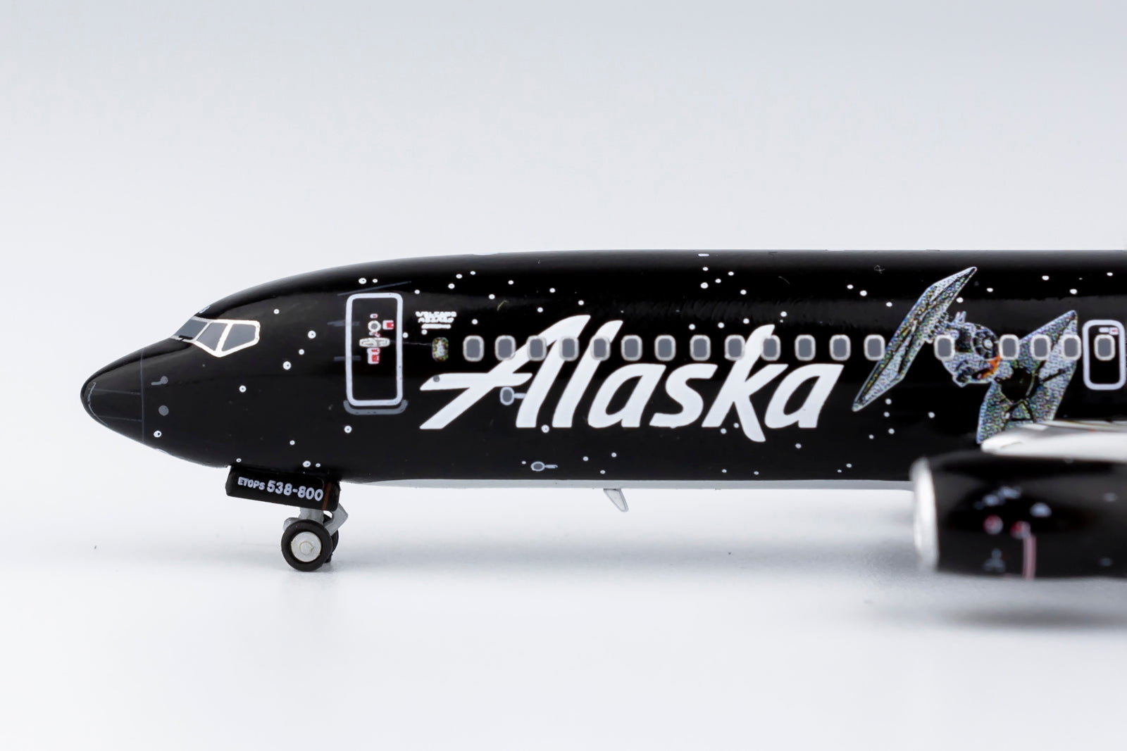 *1/400 Alaska Airlines B 737-800/w 