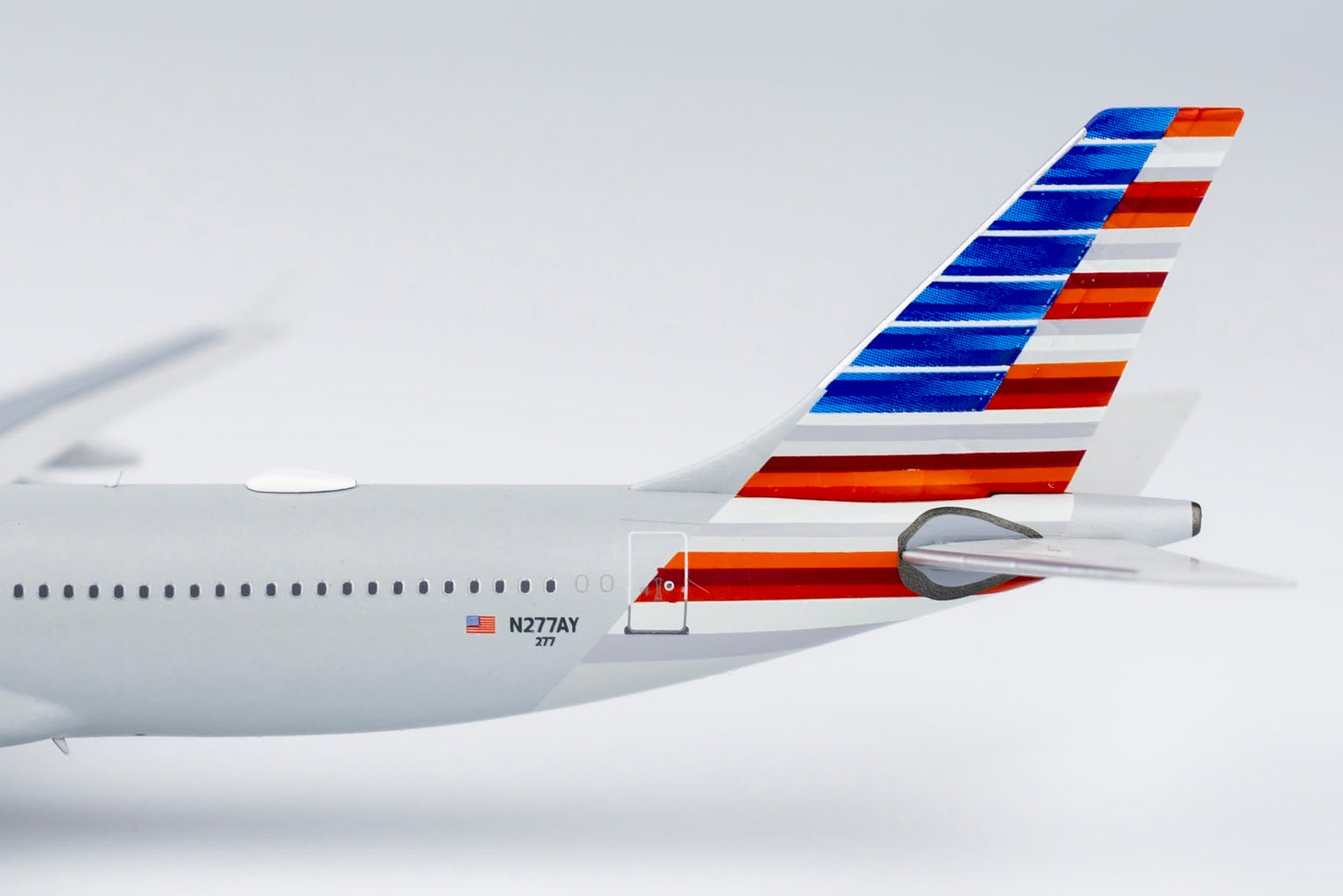 1/400 American Airlines A330-300 NG Models 62026