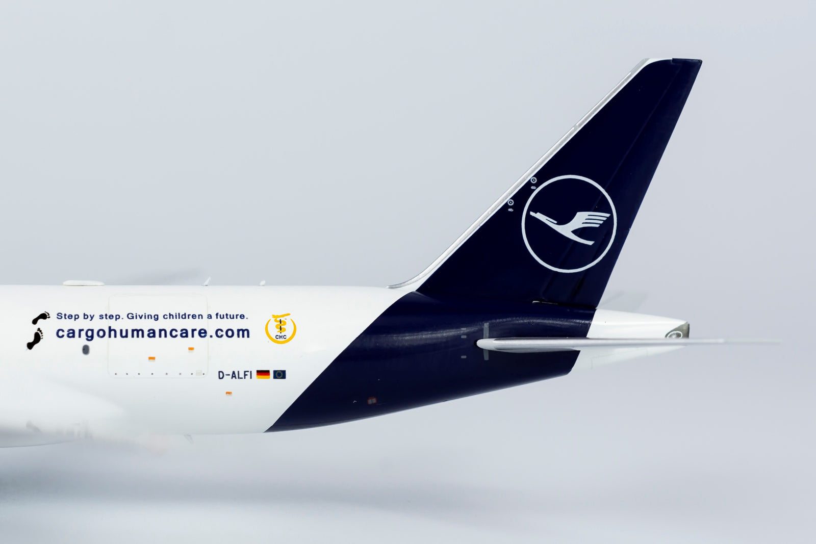 * 1/400 Lufthansa Cargo B 777F 