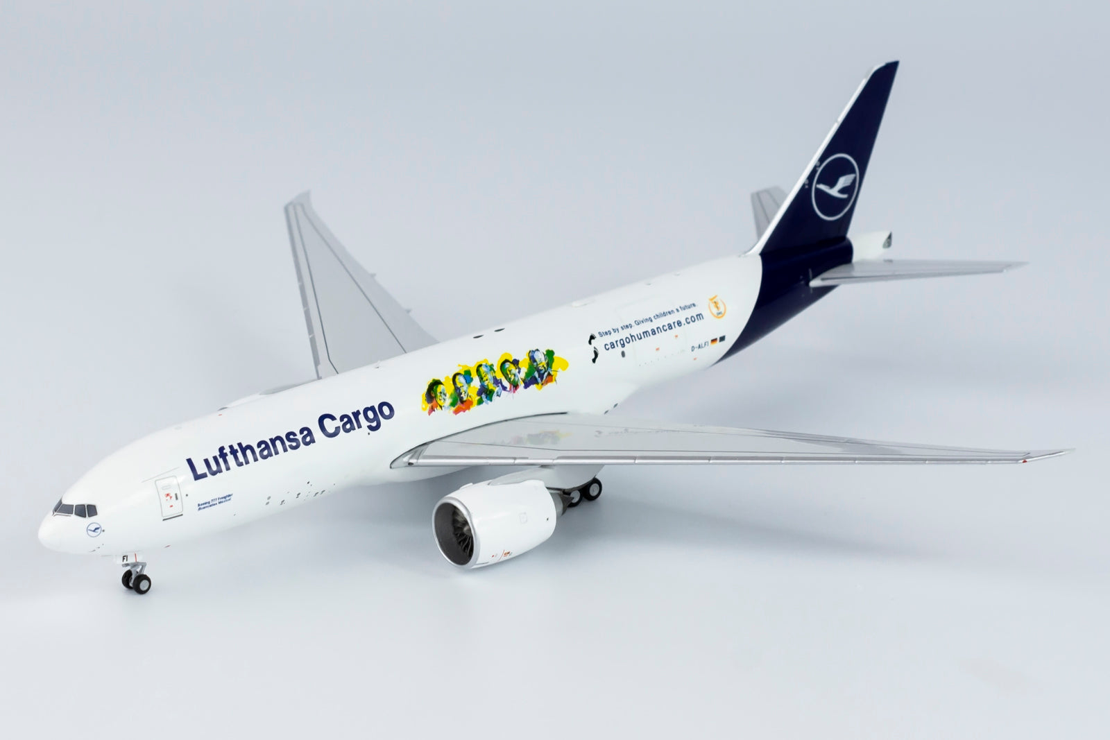 * 1/400 Lufthansa Cargo B 777F 