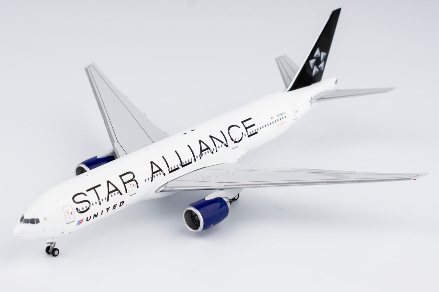 1/400 United Airlines B 777-200ER "Star Alliance w/ blue engines" NG Models 72021