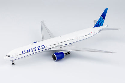 1/400 United Airlines B 777-300ER "Evo Blue" NG Models 73008