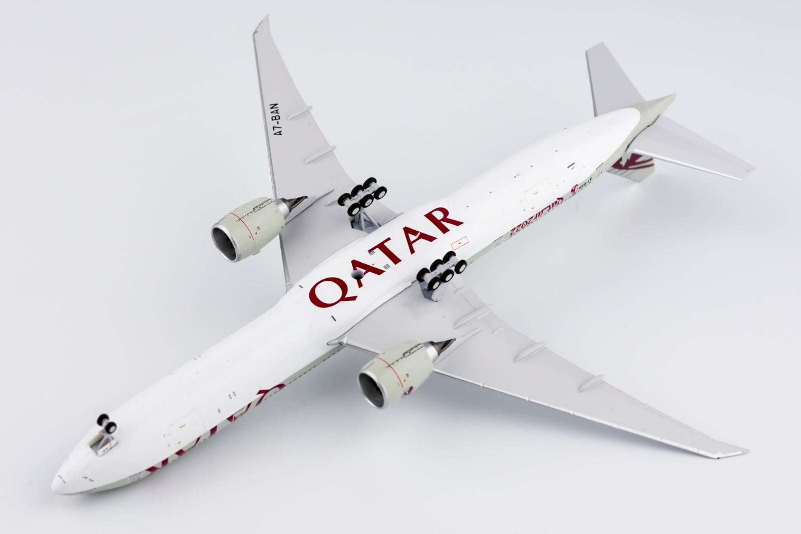 1/400 Qatar Airways B 777-300ER 