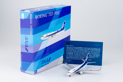 1/400 All Nippon Airways B 737-700/w NG Models 77025