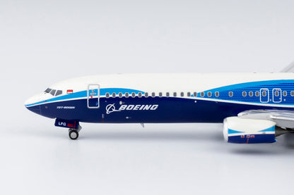 1/400 Lion Air B 737-900ER/w "Dreamliner Livery" NG Models 79011