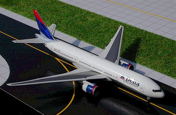1/400 Delta Airlines B 777-200 Gemini Jets GJDAL090