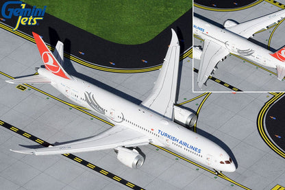 1/400 Turkish Airlines B 787-9 *Flaps Down* Gemini Jets GJTHY2018F *Broken front landing gear*