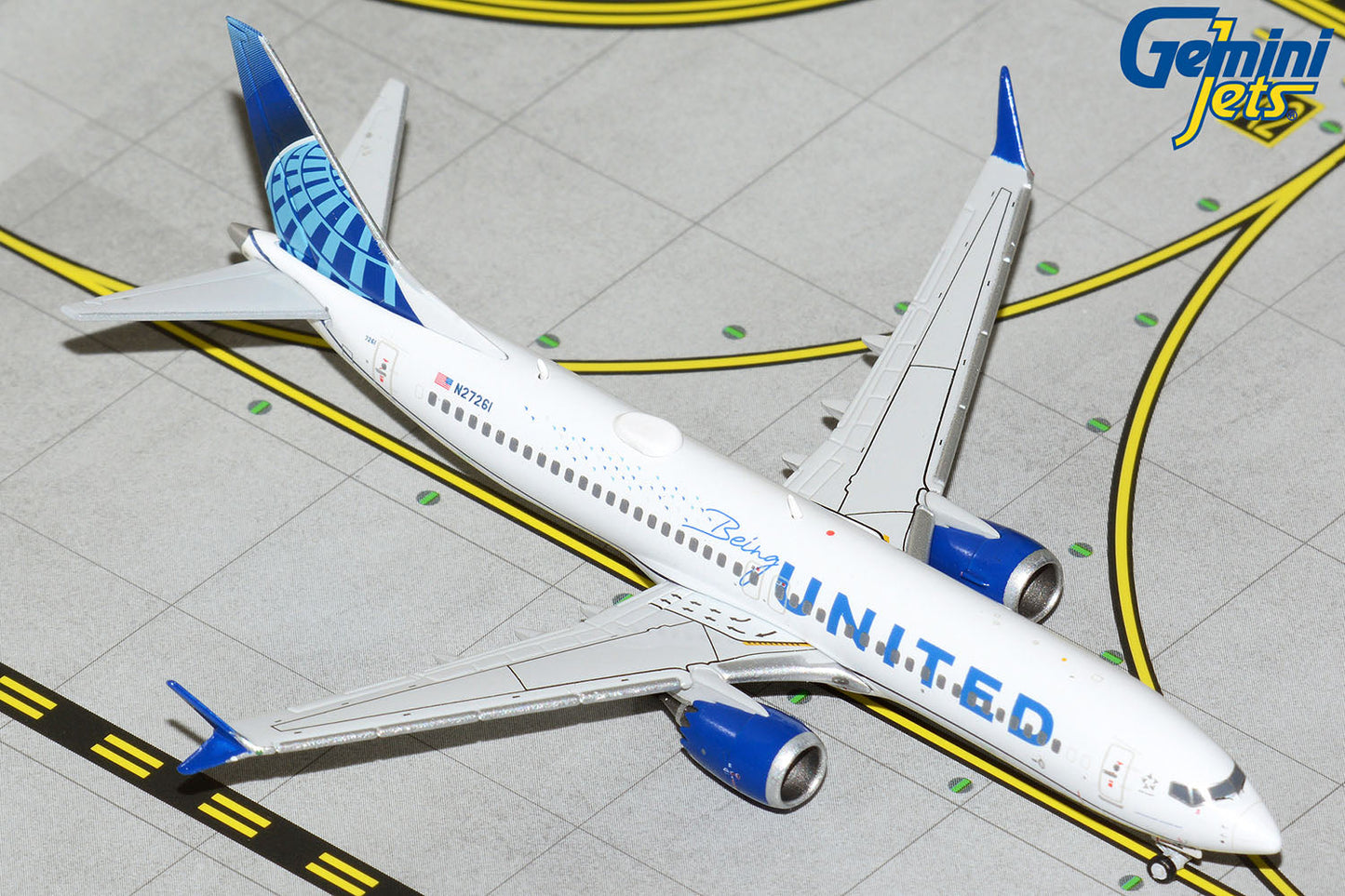 * 1/400 United Airlines B 737 MAX 8 "Being United/United Together" Gemini Jets GJUAL2074s/d1 *Defective model*