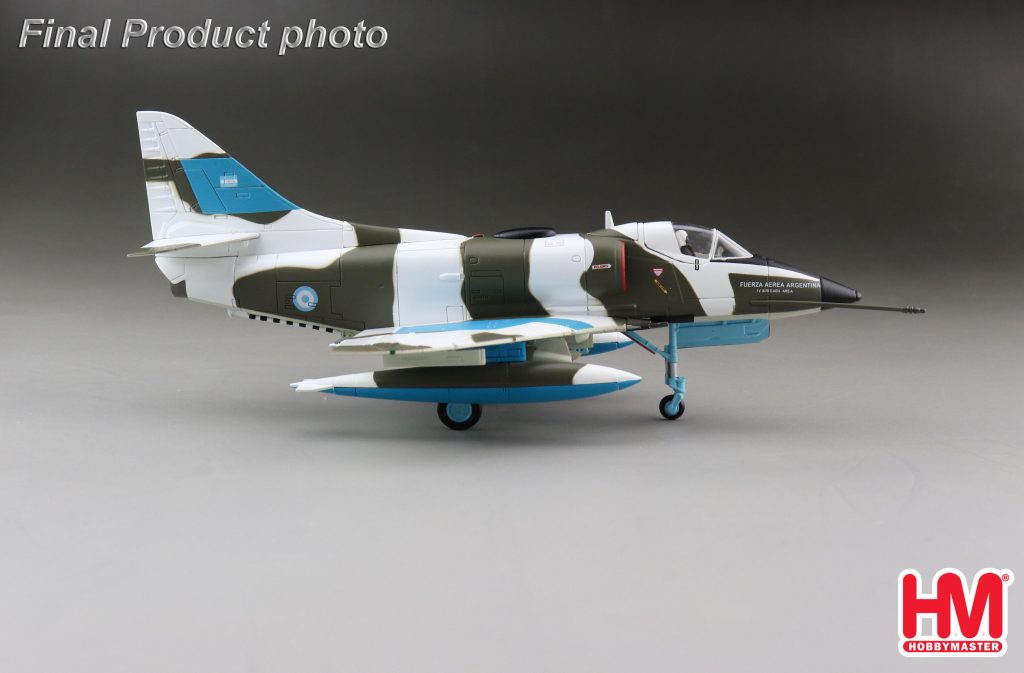 *1/72 Argentine Air Force A-4C Skyhawk IV Grupo de Casa, IV Brigada Aerea, Fuerza Aerea Argentina, San Julian, 1982 Hobby Master HA1434