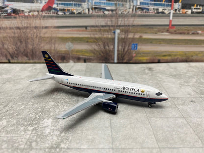 1/400 Aviateca B 737-300 El Aviador Models EAV400-AMA