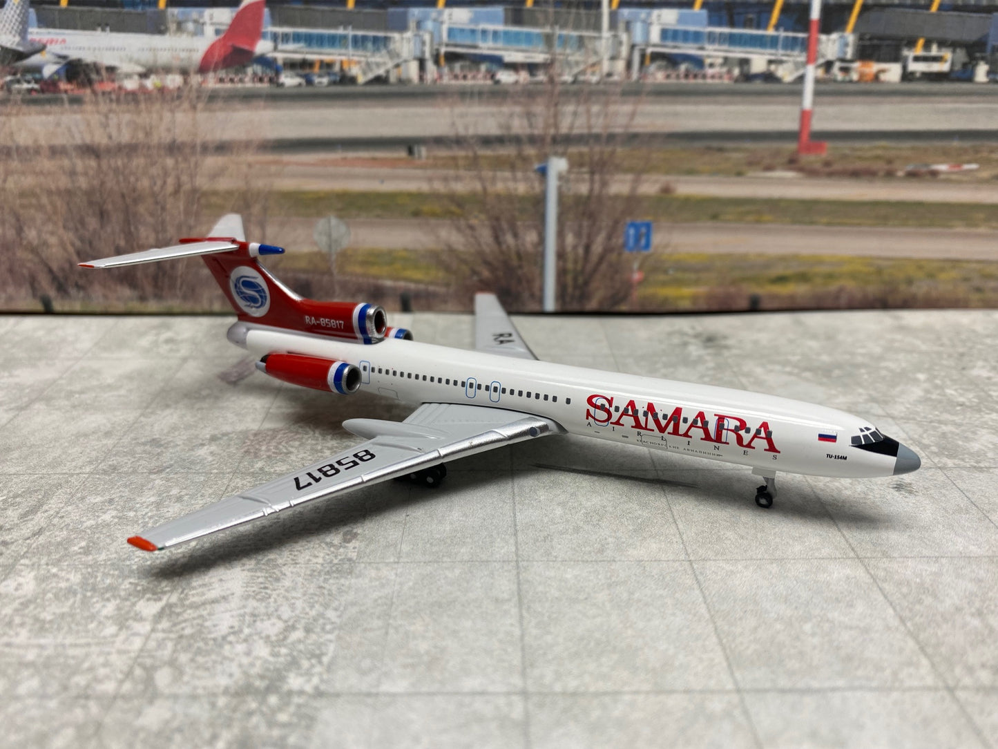 1/400 Samara Airlines Tu-154 Aeroclassics AC419861
