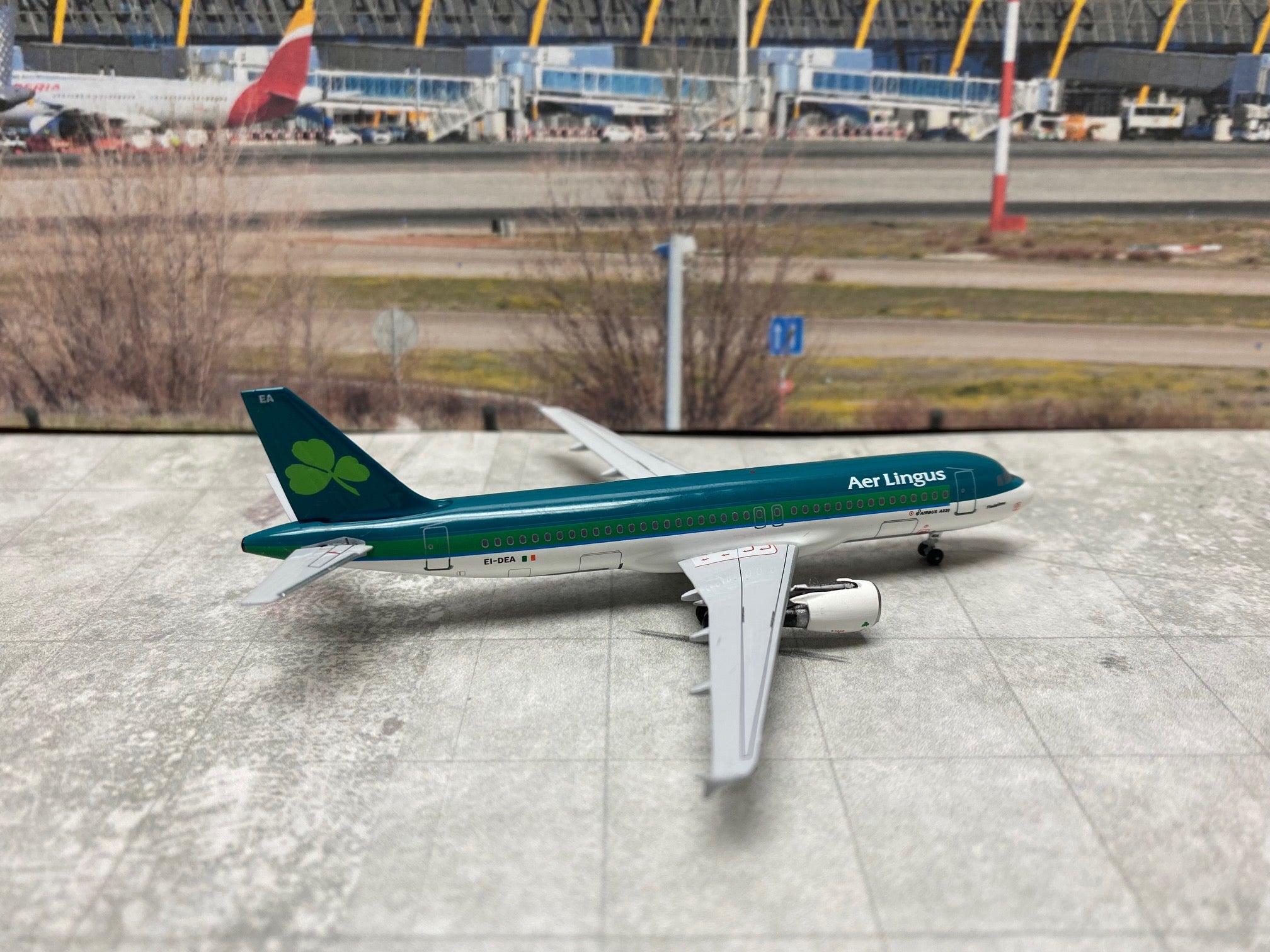 1/400 Aer Lingus A320 Aeroclassics AC419685 – Midwest Model Store