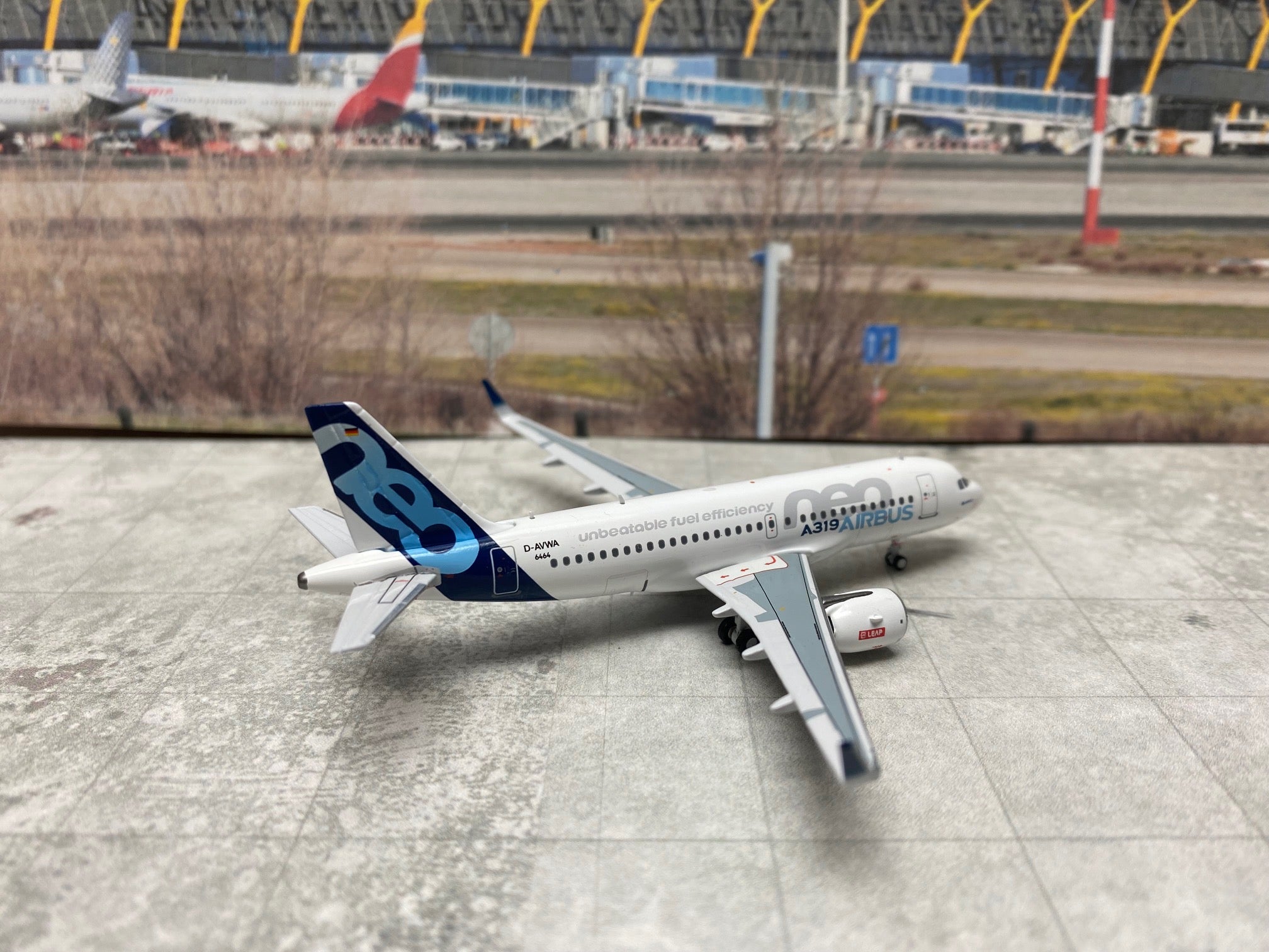 *1/400 Airbus Industries A319neo Panda Models 202207 – Midwest Model Store