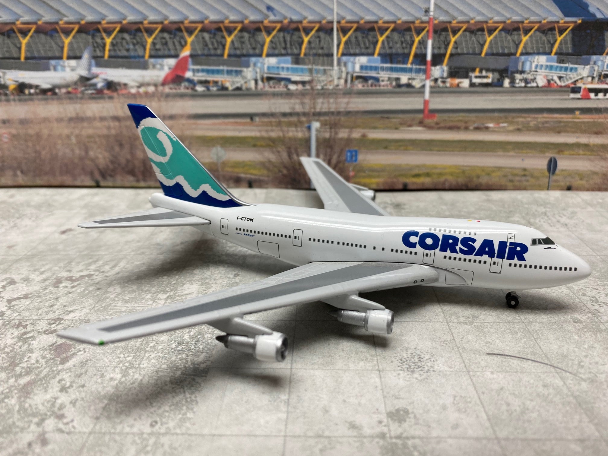 *1/400 Corsair B 747SP Gemini Jets GJCRL063