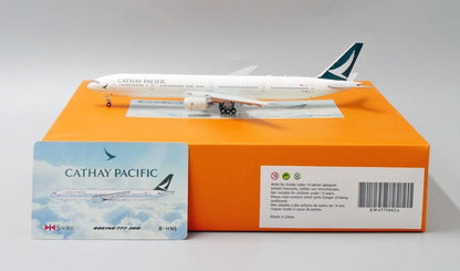 1/400 Cathay Pacific B 777-300 *Flaps Down* JC Wings EW4773002A