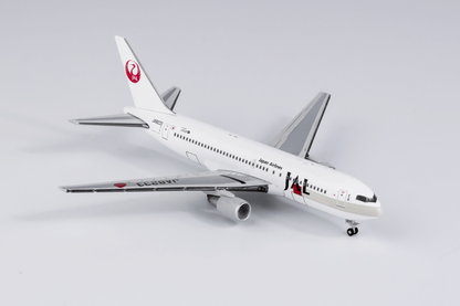 1/400 Japan Airlines B 767-200 Jethut Models JC001