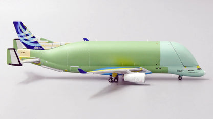 1/400 Airbus Transport International A330-700XL "Bare Metal" JC Wings LH4AIR142