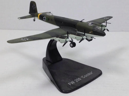 *1/144 Luftwaffe Focke-Wulf Fw 200 Condor *Comes with Stand, No-Box* Atlas Editions AE-4646-108